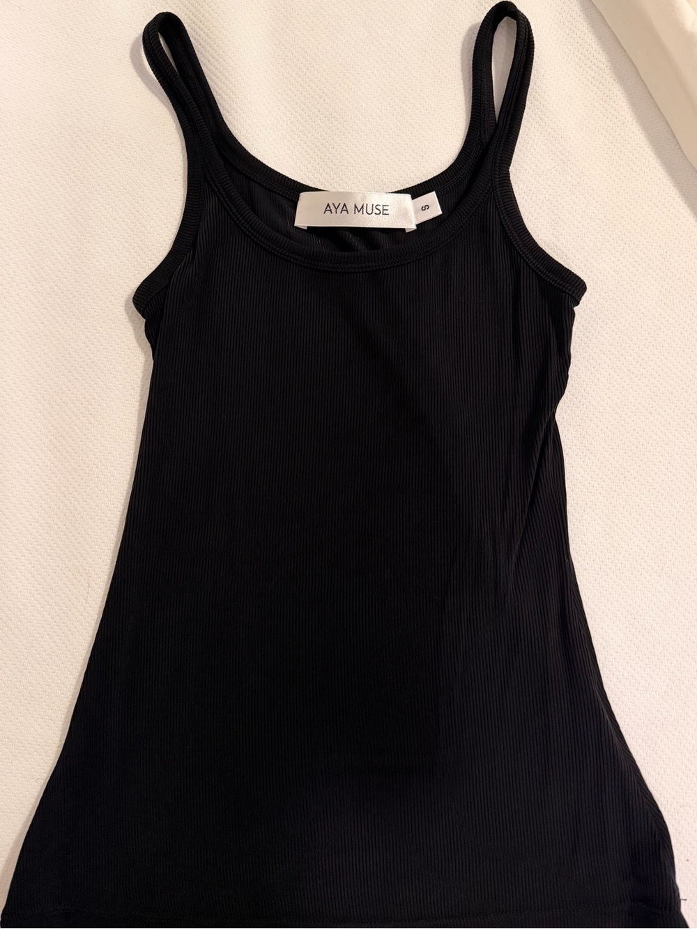 AYA MUSE Black Ribbed Scoop Tank